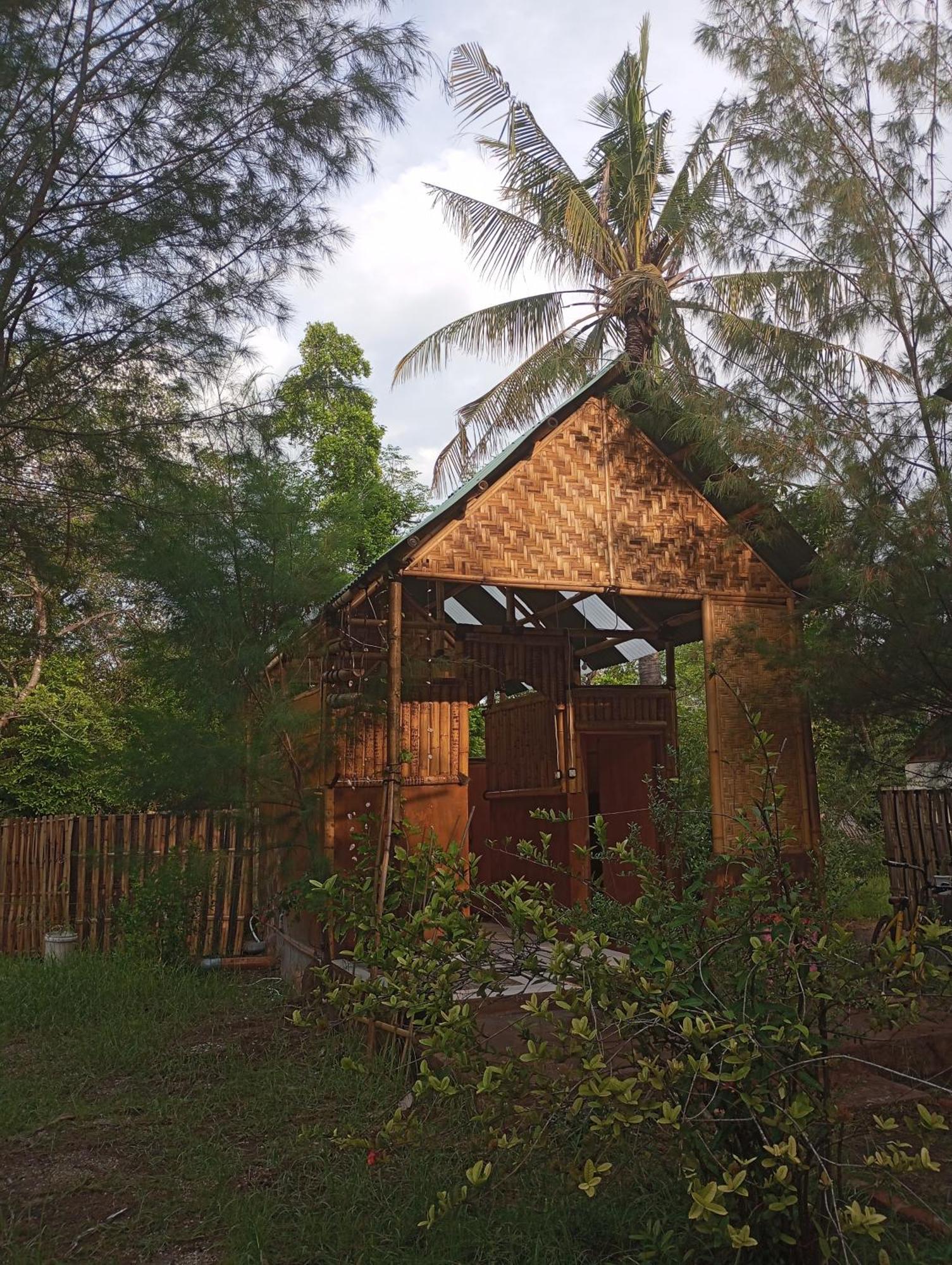 Uncle Hippie'S Dream Hostel Gili Meno Buitenkant foto